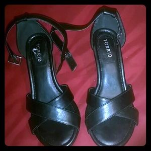 Torrid Strappy Wedge Sandals, Size 9